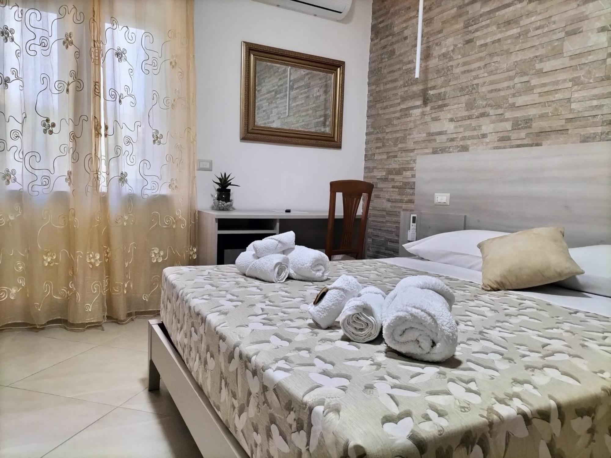 Hera Tropea Rooms エクステリア 写真